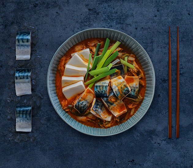 Hot pot with Norwegian Mackerel