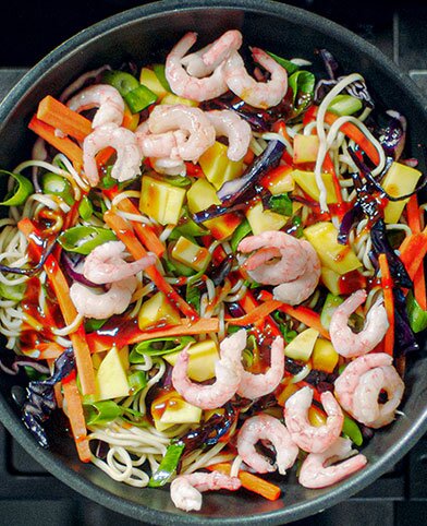 Wok with prawns